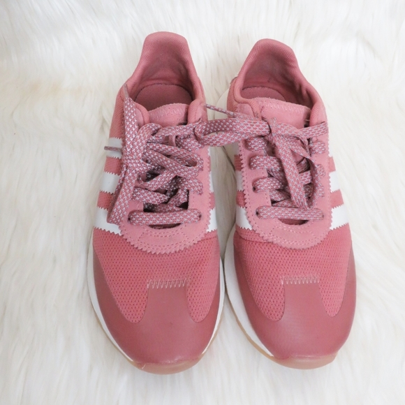 Adidas Originals Shoes - Picture 2 of 5